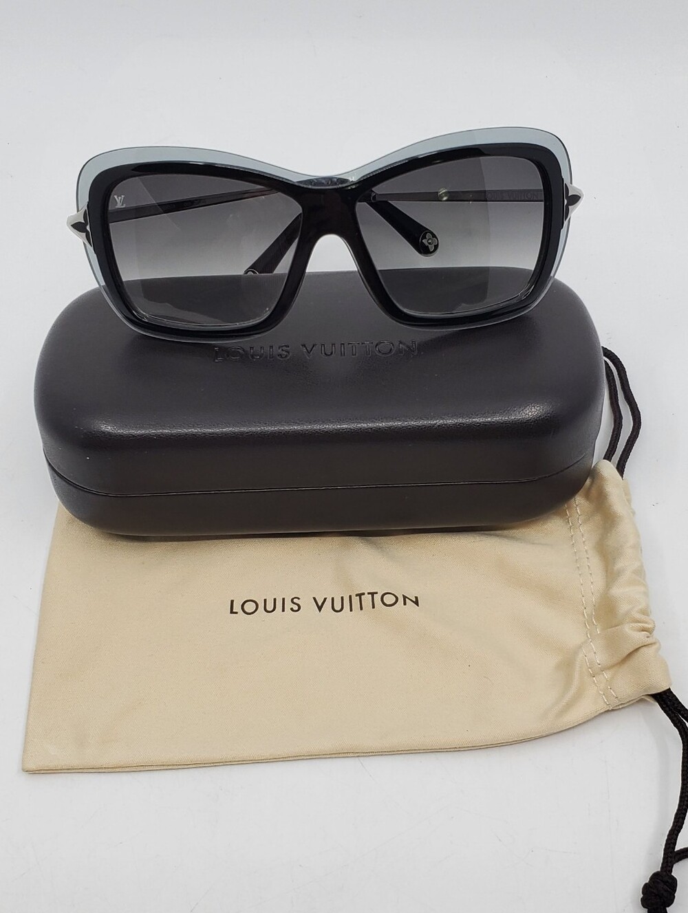 Louis Vuitton Poppy Frame Sunglasses Z049349W